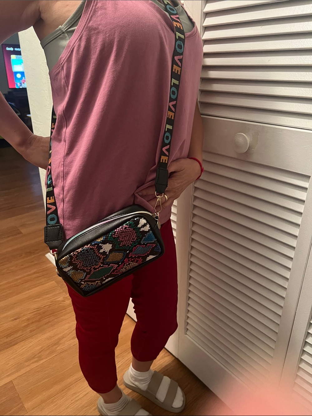 #1208=Fashion to Figure Black Multicolor Crossbody Bag - Picture 9 of 9